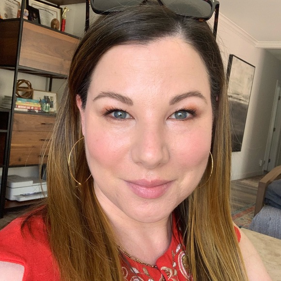 Meet your Posher, Catherine - Picture 1 of 1